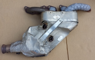 Manifold_v12__outside_view_right_hand_bank_main