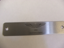 Db9_sill_badge_main